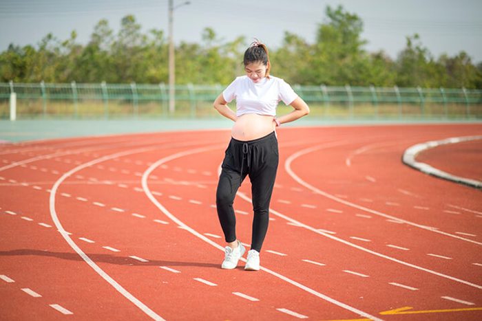 Lợi Ích Của Việc Đi Bộ Đối Với Sức Khỏe Của Mẹ Bầu Và Sự Phát Triển Của Thai Nhi 8 Lợi ích của việc đi bộ đối với sự phát triển của thai nhi